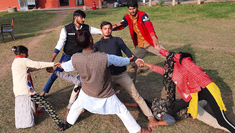 Workshop by Forum Theatre and Theatre of the Oppressed, image courtesy of Rohan Sachdeva 